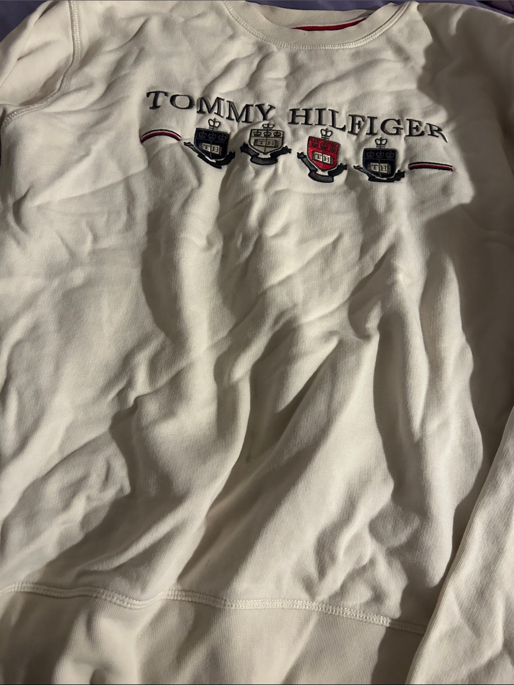 Tommy Hilfiger White Crewneck Sweatshirt with Crest Embroidery